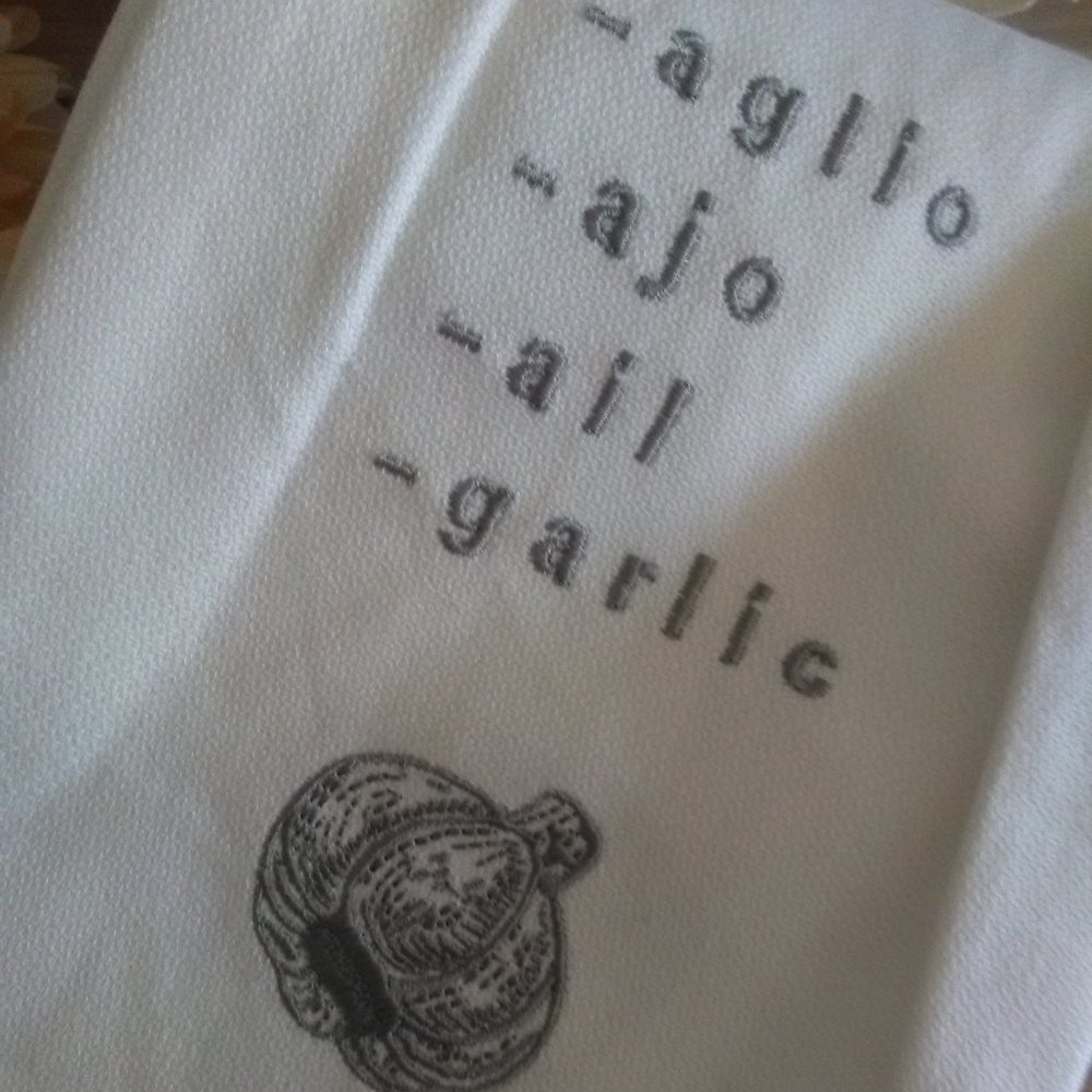 NWT Farmhouse Neutral Kitchen Towels (Set of 3) - Picture 3 of 7